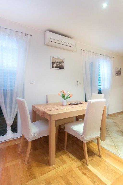 Dalma Residence Apartman Girandella Zaboric Exterior foto